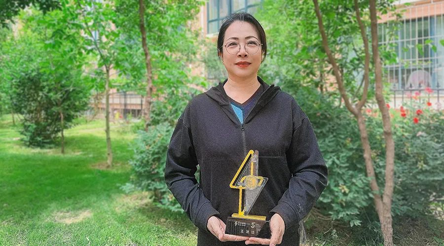 同心筑梦 粽香传情——龙8国际储能入职周年庆典暨端午活动圆满举行